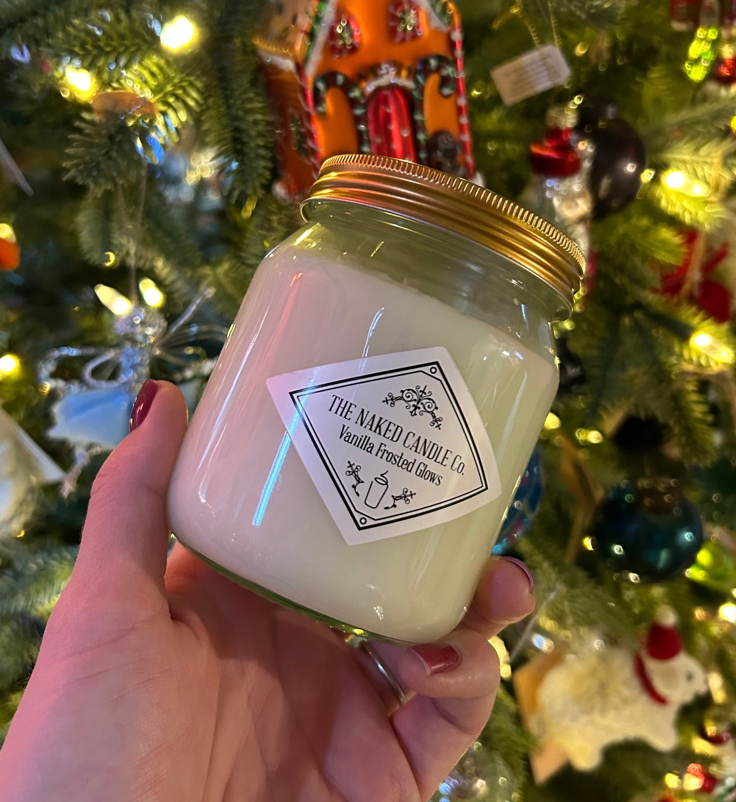 Vanilla Frosted Glows Scented Jar Candle