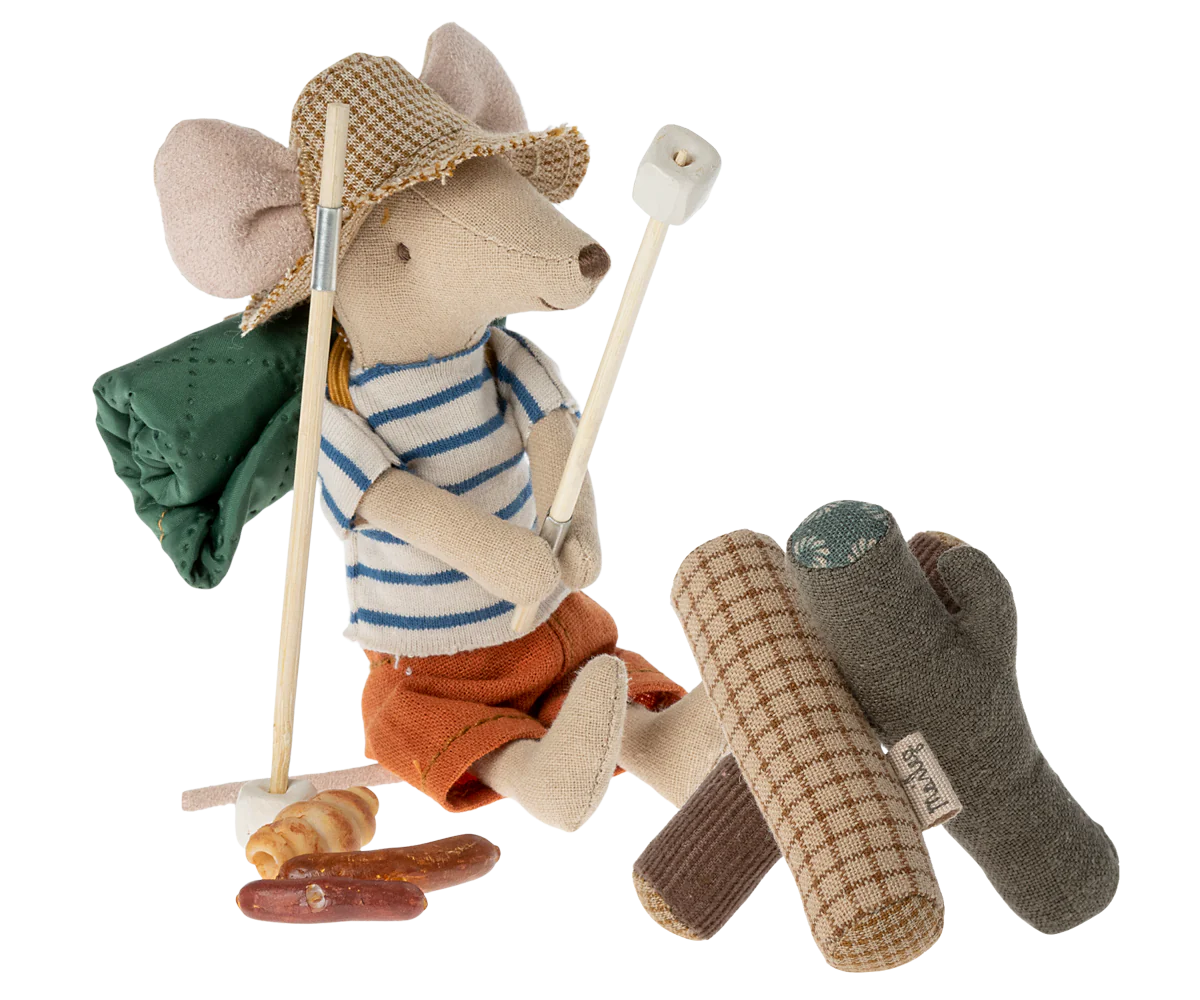 Bonfire set, mouse