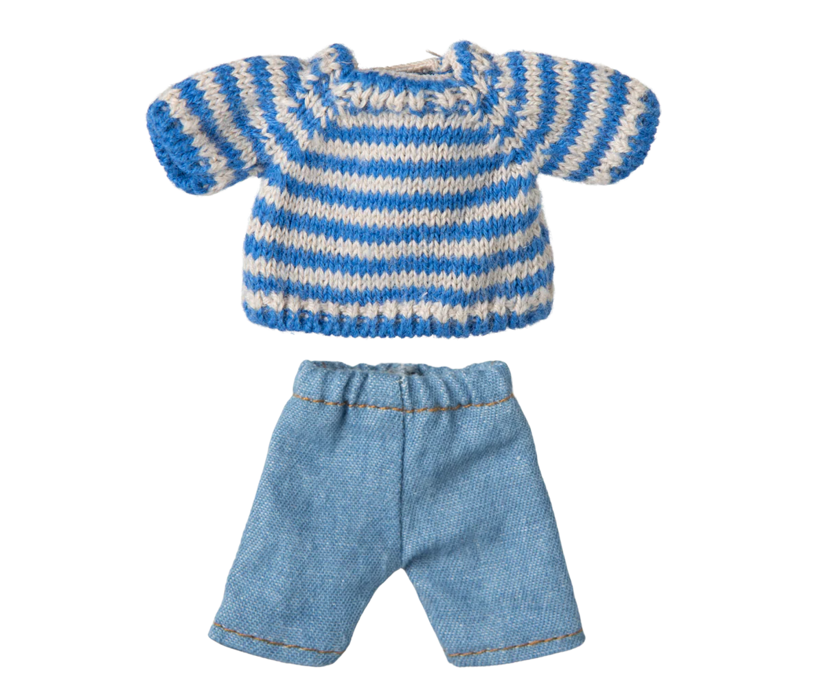 Knitted blue and white striped sweater with matching denim shorts on a white background