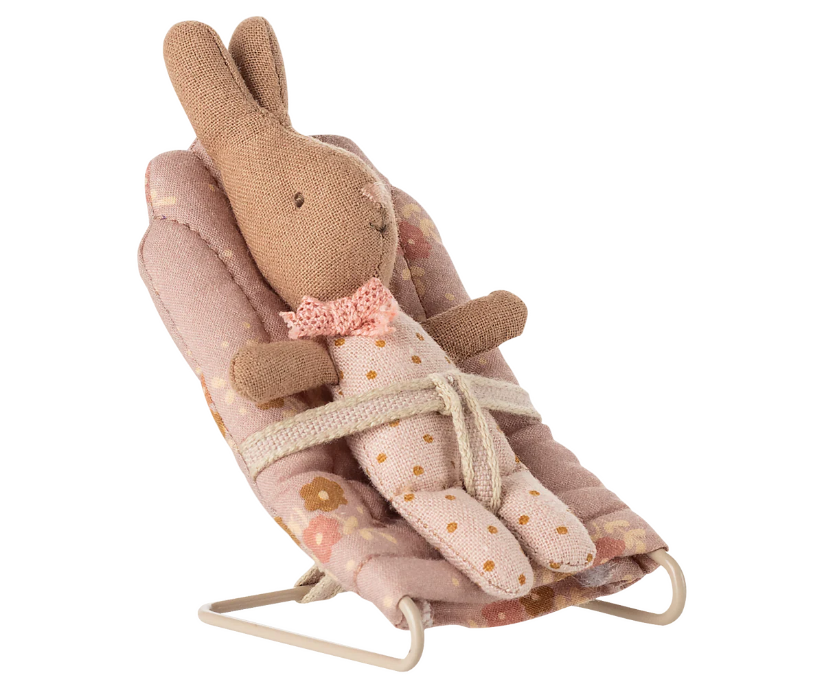 Babysitter, My - Rose