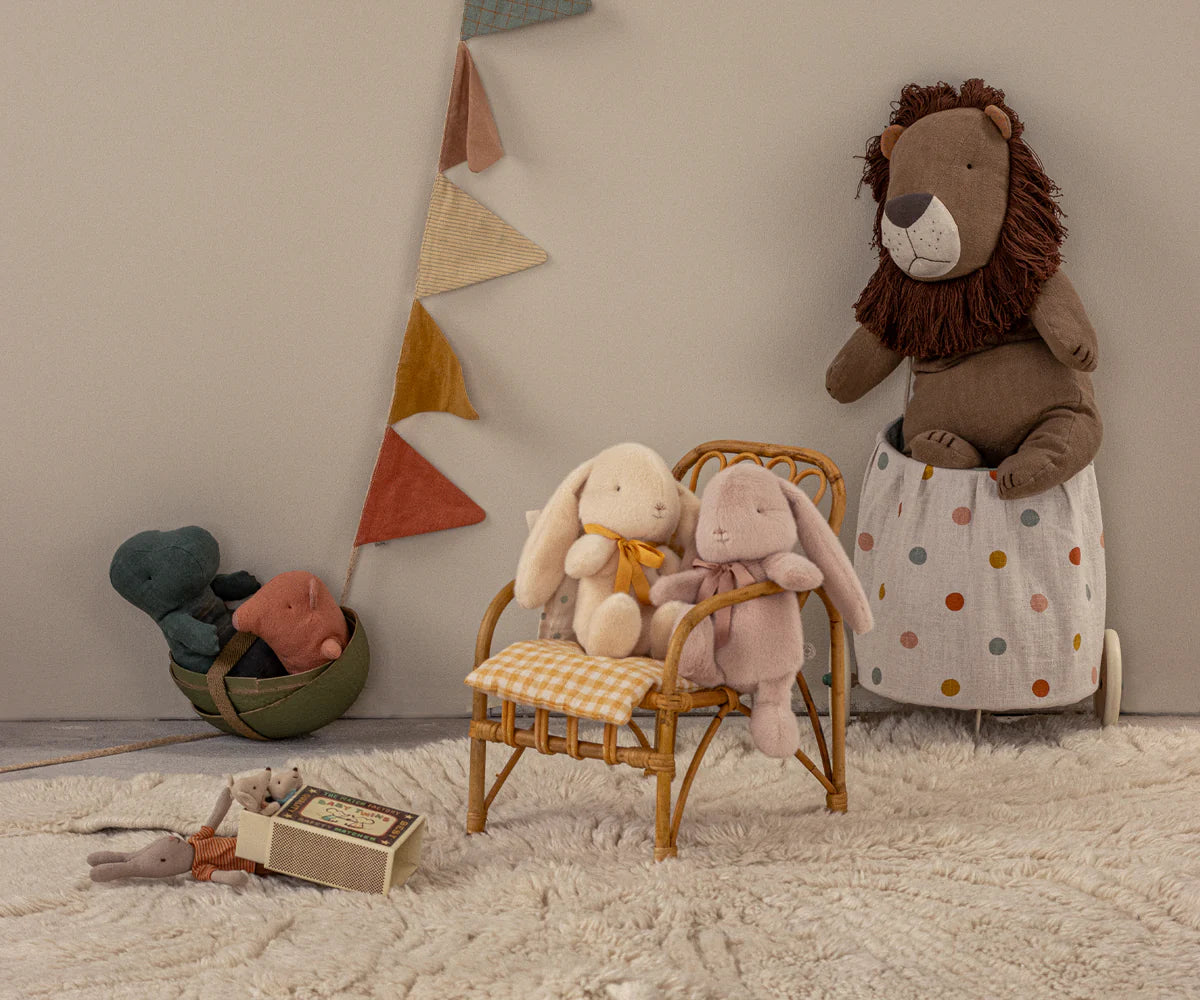 Maileg Bunny plush, Medium - Cream | Maileg UK