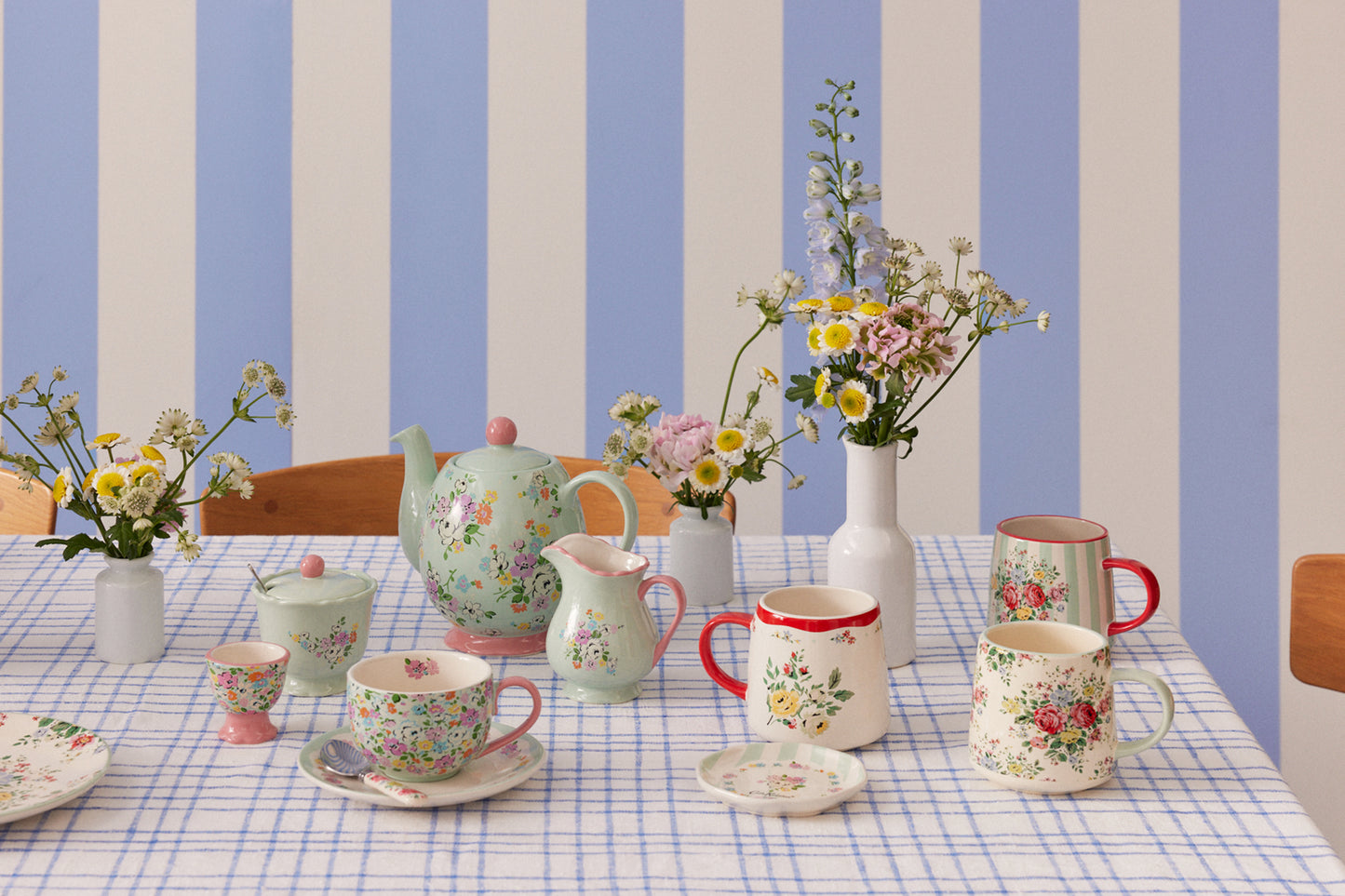 Cath Kidston Feels Like Home Tea Pot