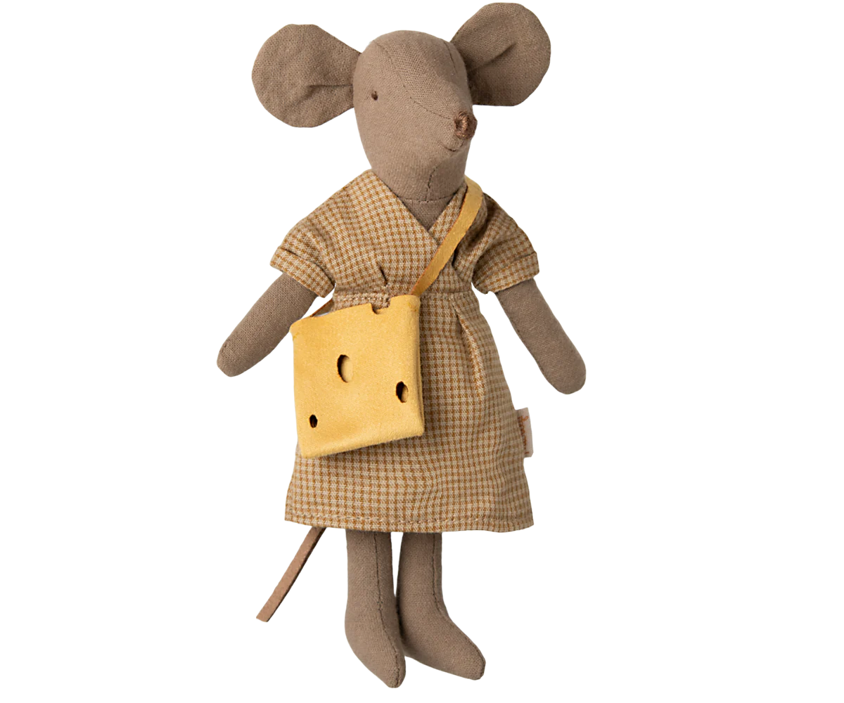 Maileg Mum Mouse - Light Brown | Maileg UK