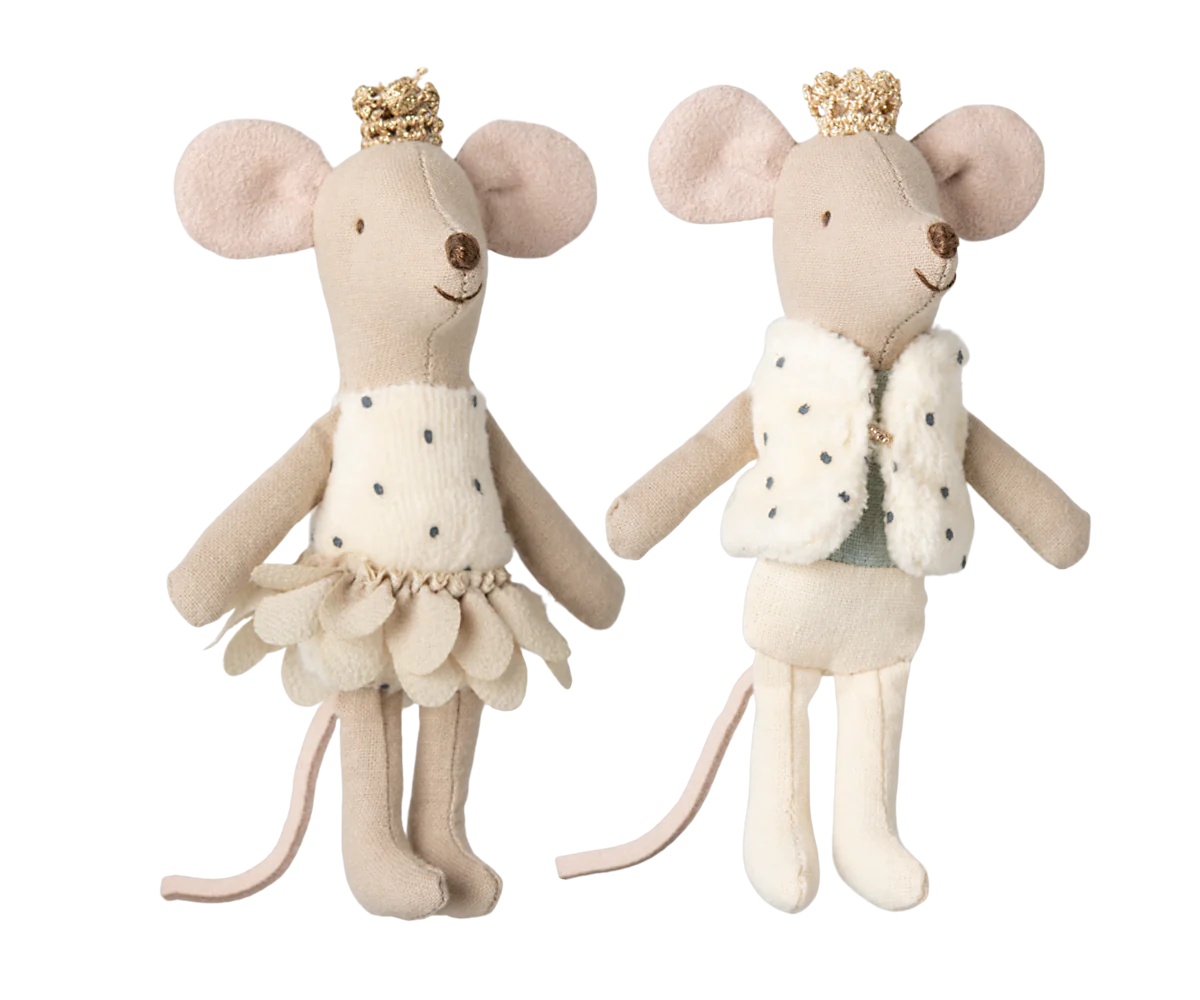 Maileg Royal twin mice, Little sister and brother in matchbox | Maileg UK