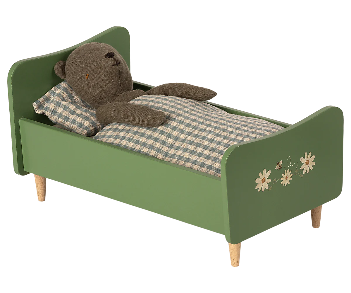 Wooden bed, Teddy dad - Dusty Green