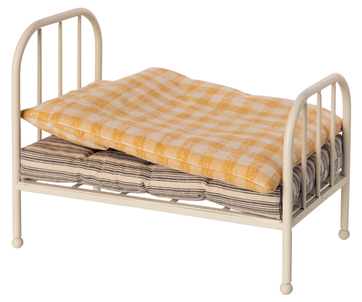 Maileg Vintage Bed, Teddy Junior | Maileg UK
