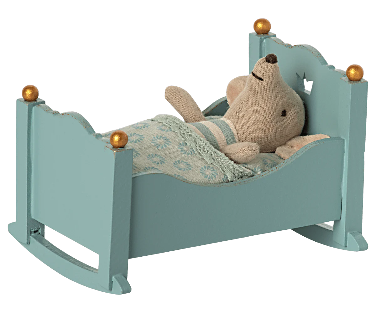 Maileg Baby Mouse Crib | Dollhouse Furniture