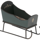Vintage-style christmas sleigh with floral designs on a white background | Maileg UK