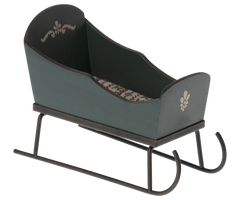Vintage-style christmas sleigh with floral designs on a white background | Maileg UK