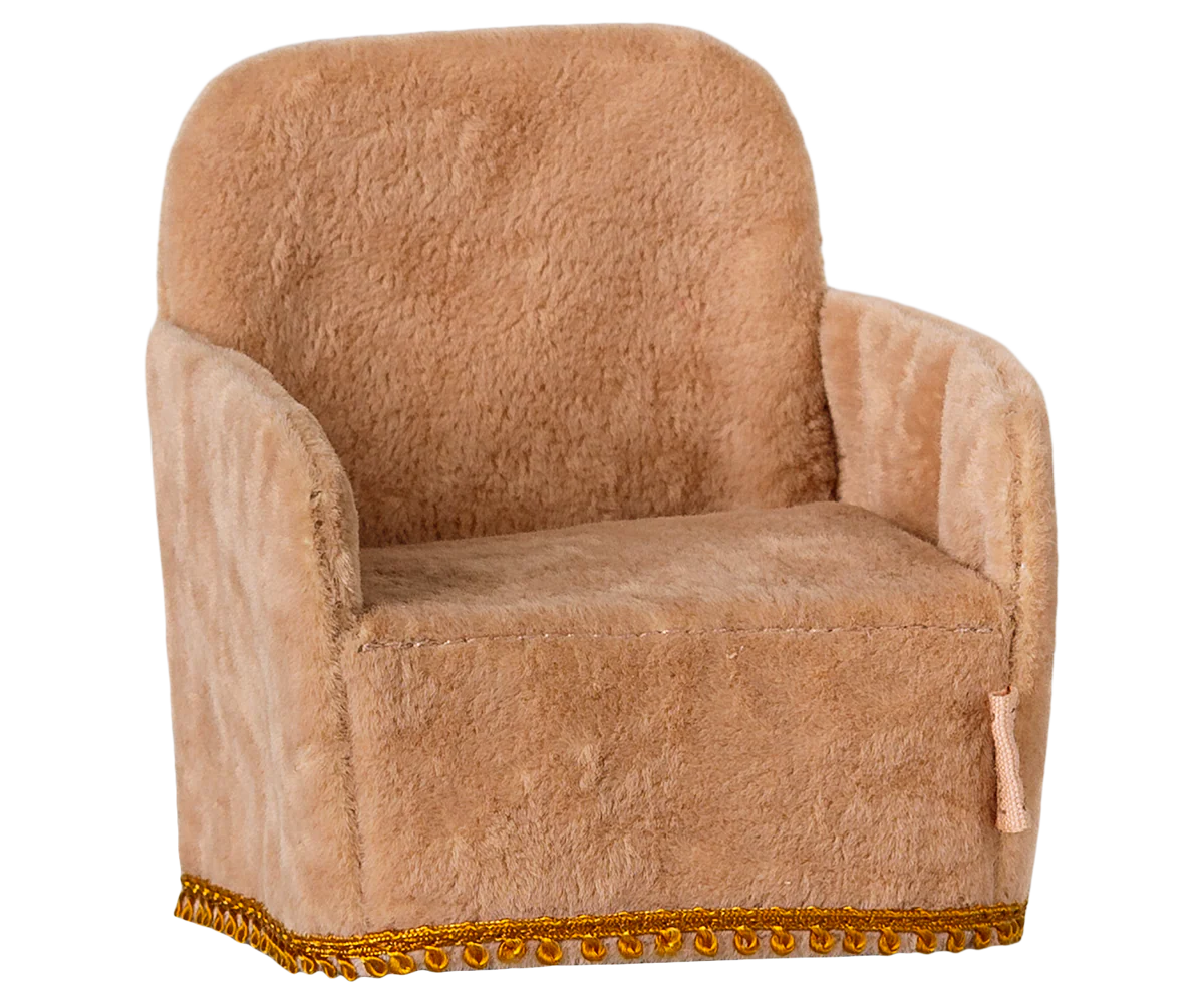 Brown plush armchair with decorative trim on a white background | Maileg UK
