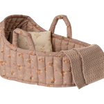 Baby bassinet with floral pattern on a white background | Maileg UK