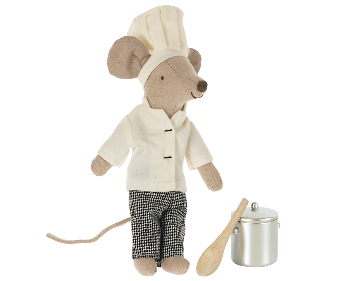 Maileg Chef Mouse wearing his chef whites and hat with a stock pot and wooden spoon | Collectable Dollhouse Miniatures