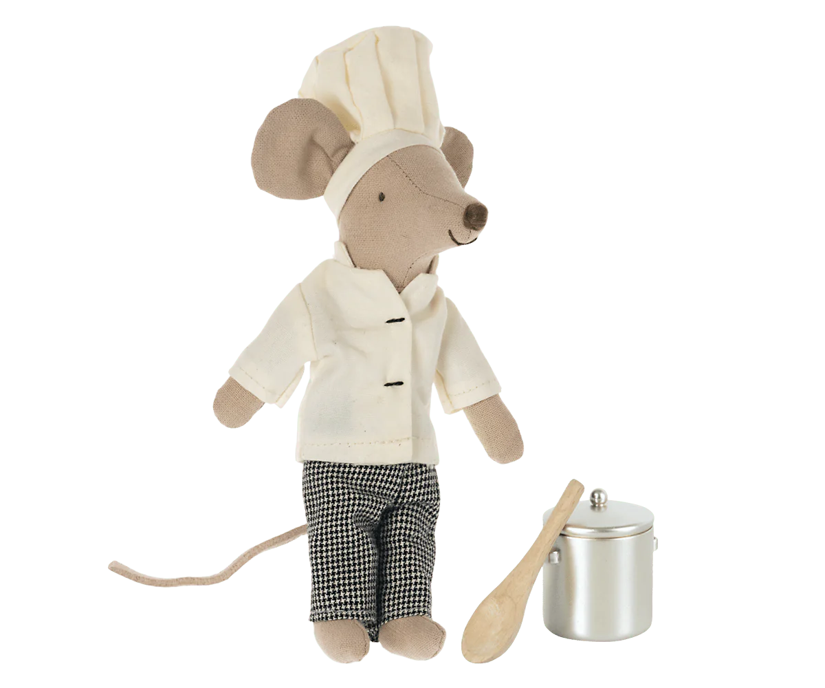 Maileg Chef Mouse wearing his chef whites and hat with a stock pot and wooden spoon | Collectable Dollhouse Miniatures