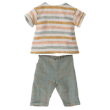 Pants and shirt, Size 4