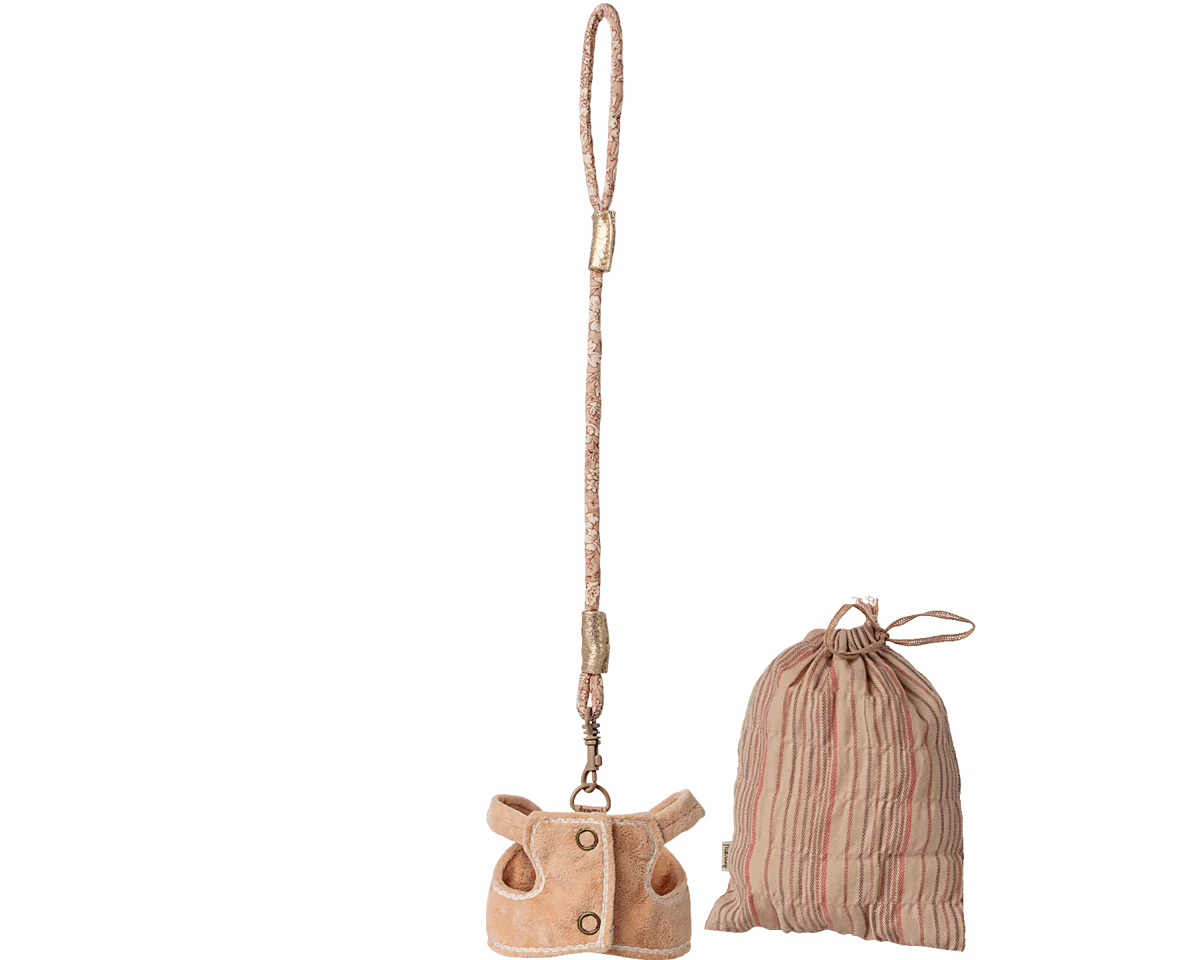 Beige drawstring bag with a matching pouch on a white background |Sleeping bunny supply, Harness | Maileg UK