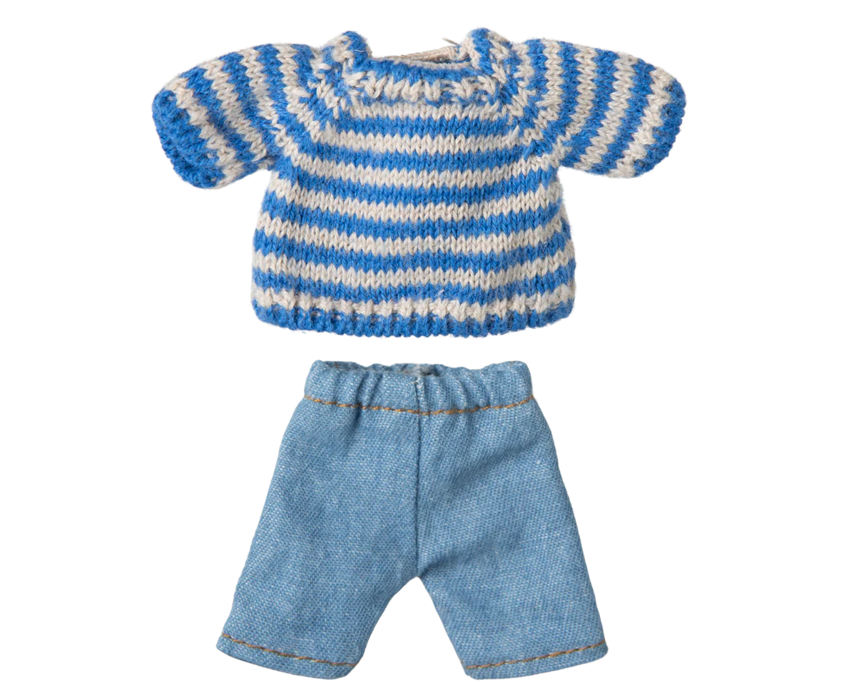 Knitted blue and white striped sweater with matching denim shorts on a white background