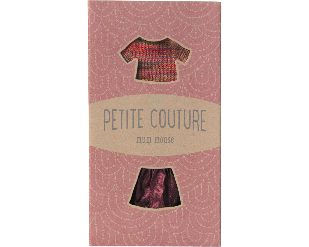 Skirt and knitted blouse, Mum mouse
