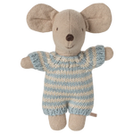 Stuffed toy mouse in a knitted outfit on a white background