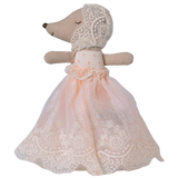 Baby mouse in gown - Powder