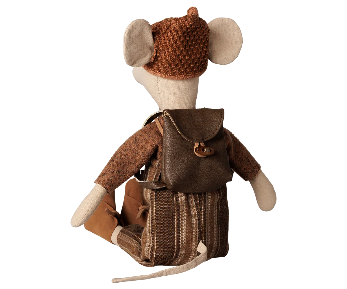 Backpack, Medium mouse