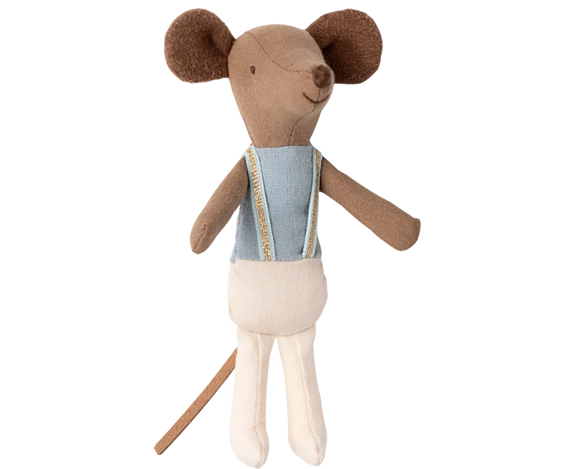 Ballet dancer mouse, Big brother