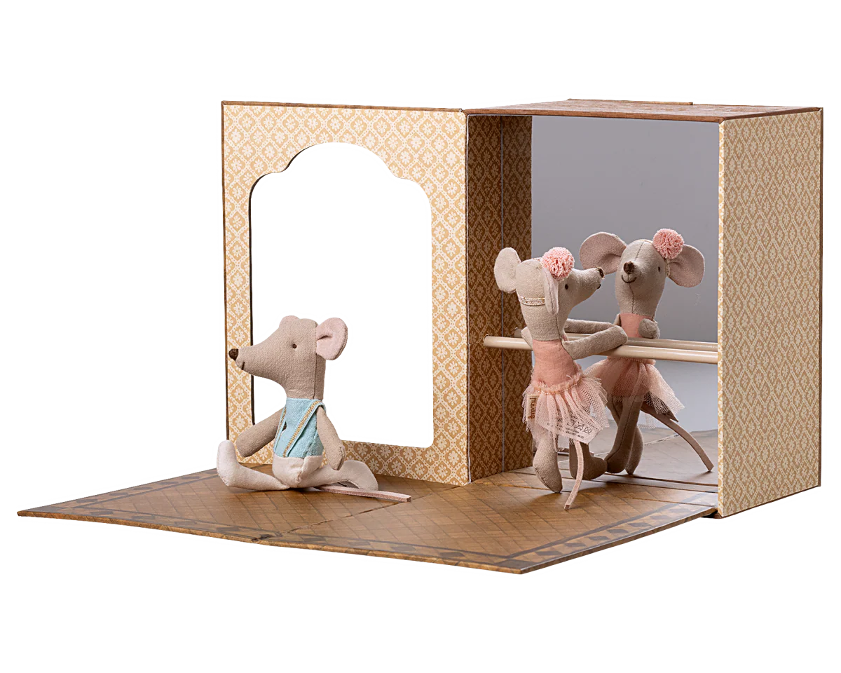 Toy mouse figures in a display case with a white background | Maileg UK