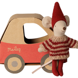 Christmas mouse, Little sister in car box