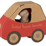 Christmas mouse, Little sister in car box