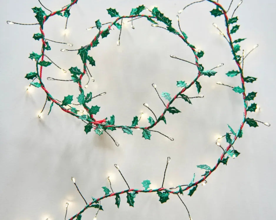 Holly Twine
