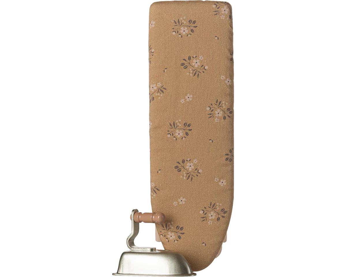 Iron and ironing board, Miniature - Powder