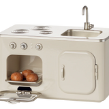 Maileg Miniature kitchen