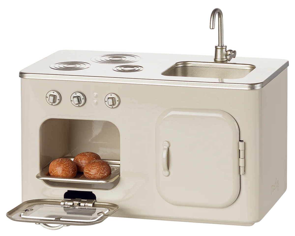 Maileg Miniature kitchen