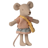 Little sister mouse with bag
