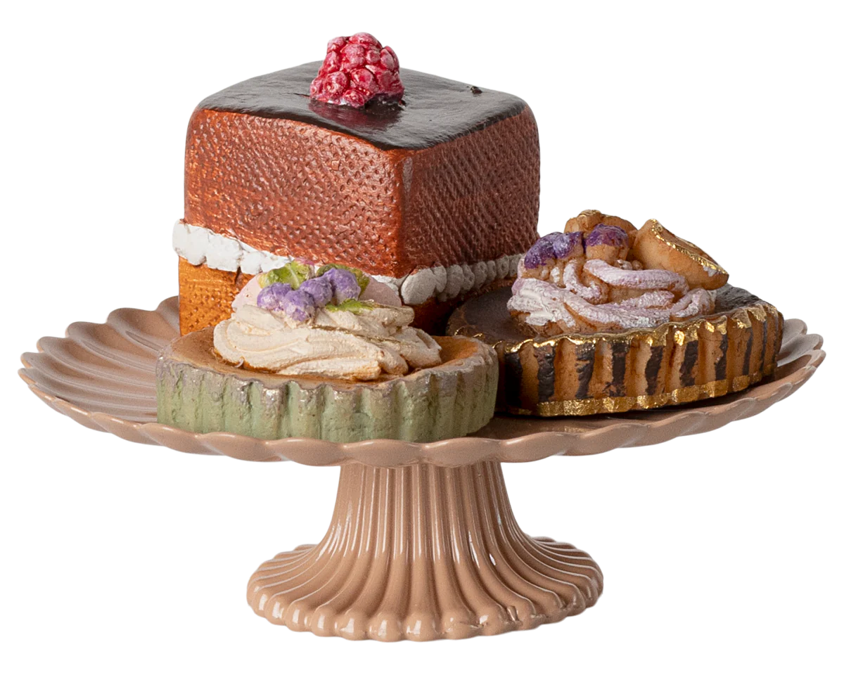 Maileg Cake and Cakestand Mini | Collectable Dollhouse Miniatures