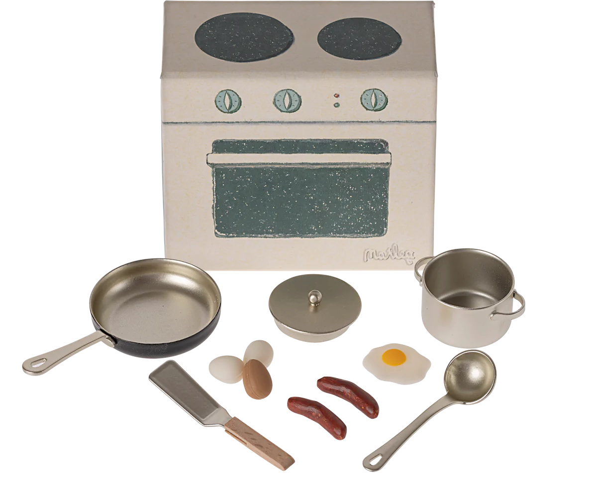 Maileg Cooking Set - Mouse Kitchen cooker with pans and utensils | Maileg UK