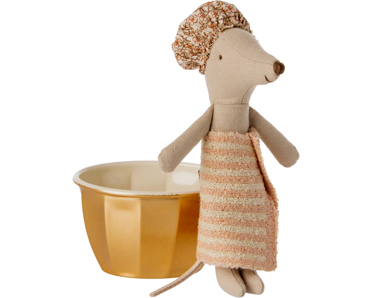 Maileg Wellness Mouse | Collectable Heirloom Toys