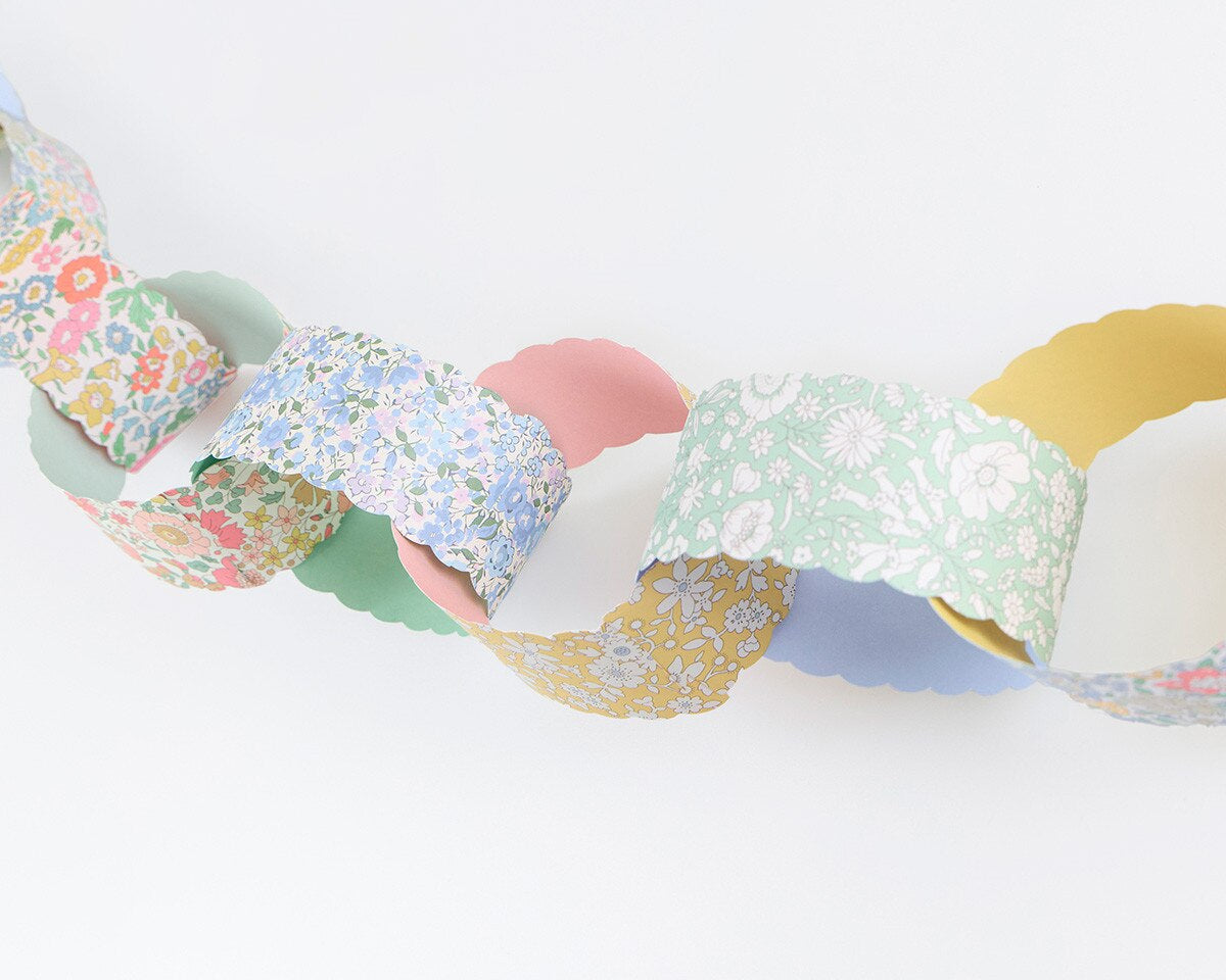 Meri Meri x Liberty Scalloped Paper Chains Set