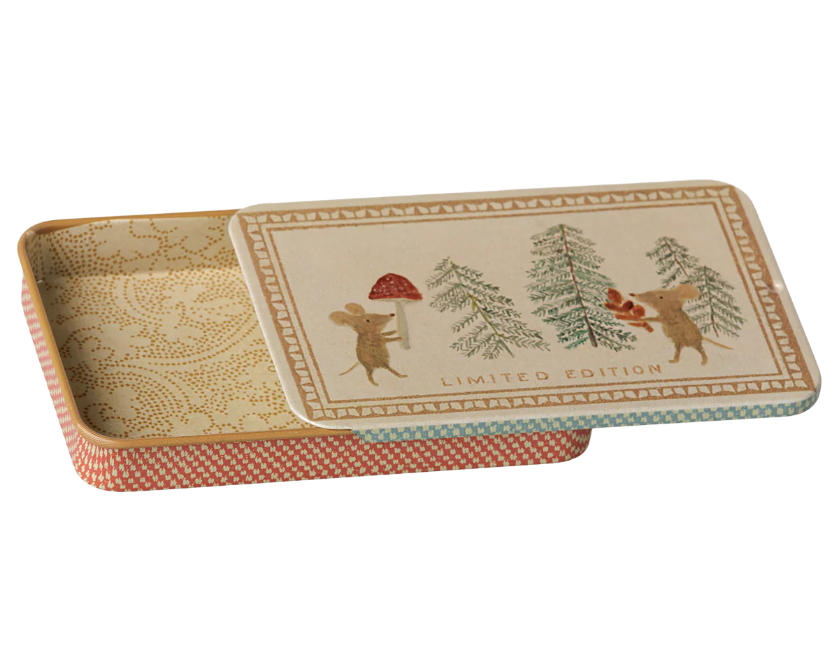 Metal box w. sliding lid - Christmas mice