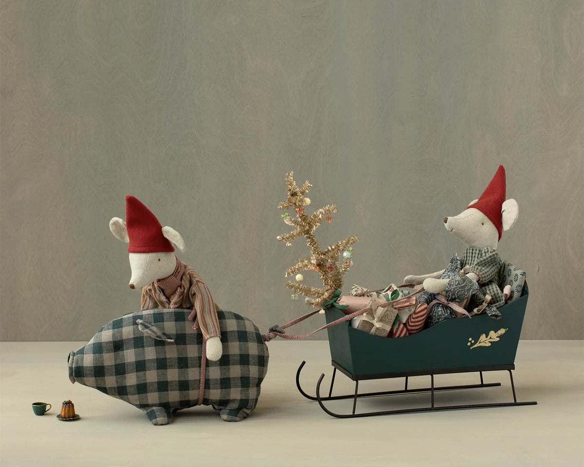 Sleigh, Medium Green