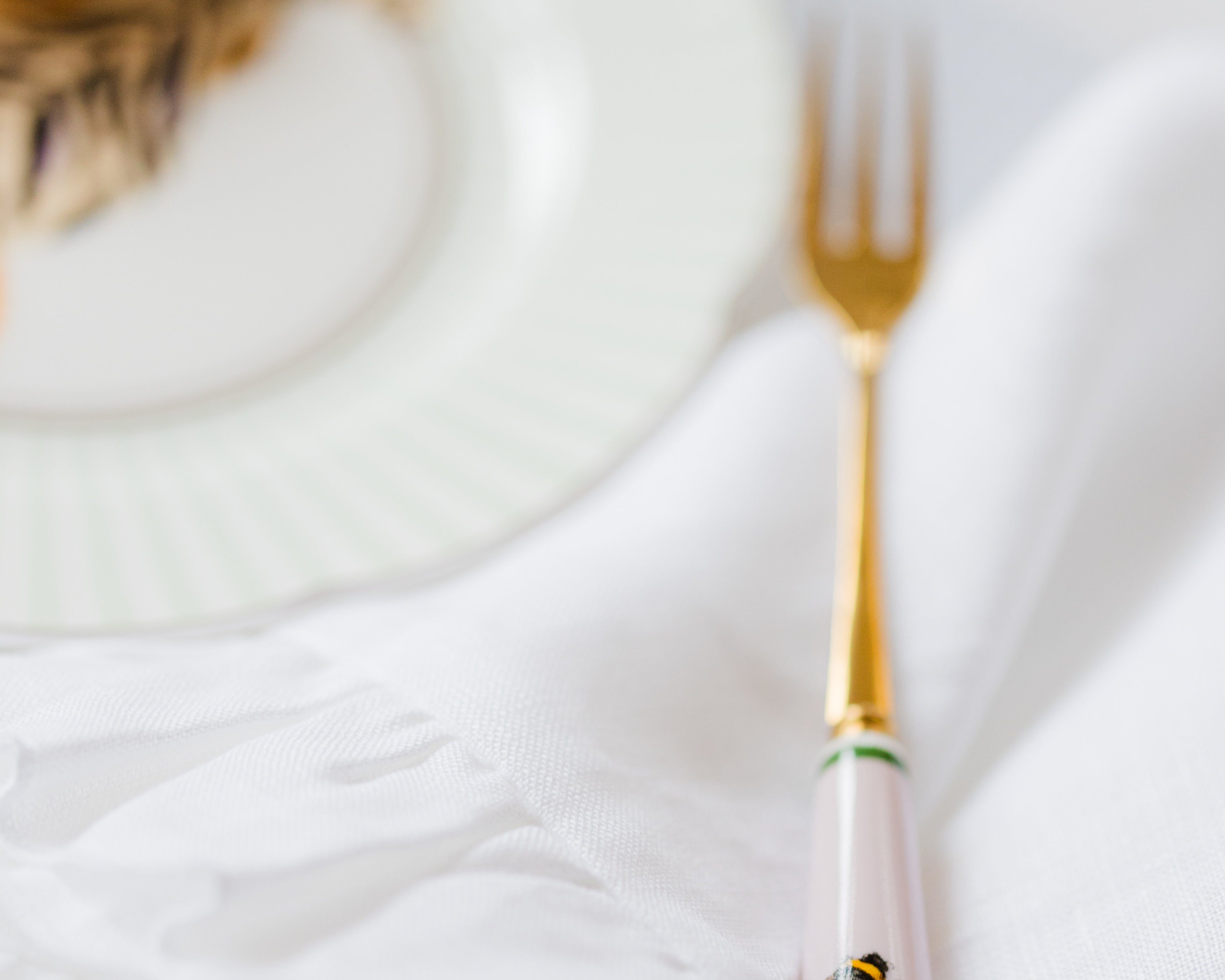 Yvonne Ellen Bee Cake Forks (set of 4)