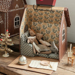 Maileg Deer Family in the ginger bread house | Maileg UK
