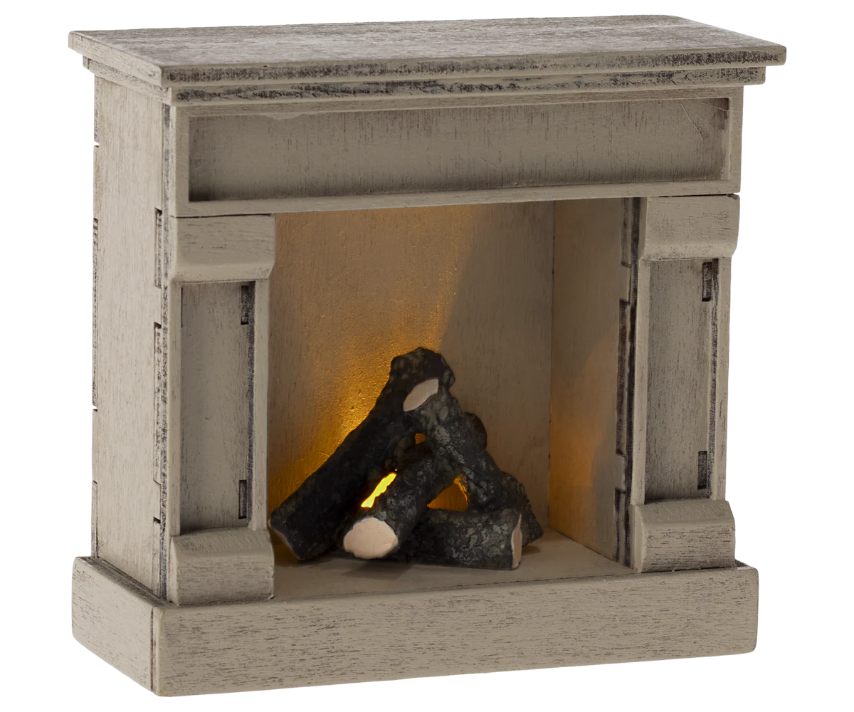 Maileg Fireplace, Mouse - Off white