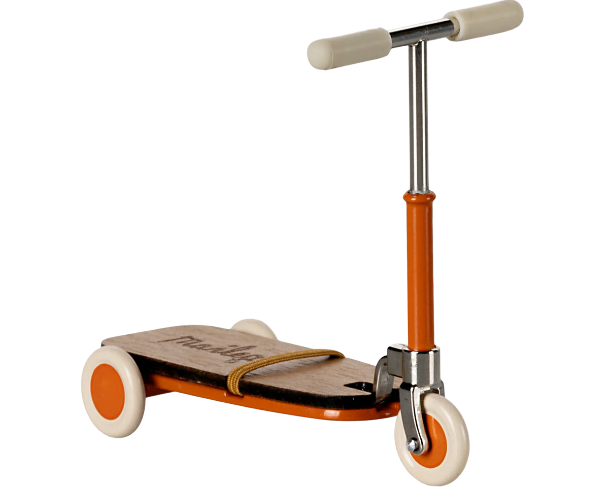 Kick Board, Mouse - Orange | Maileg UK