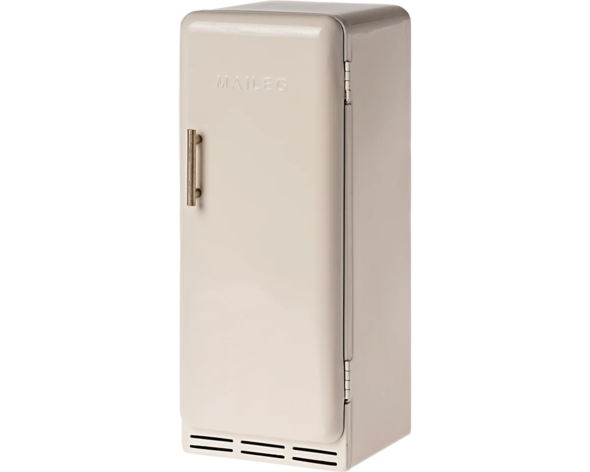 Maileg Miniature fridge - Off white | Dollhouse Accessories