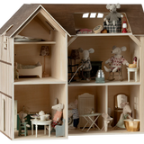 Mouse Hole Farmhouse | Maileg Dollhouse