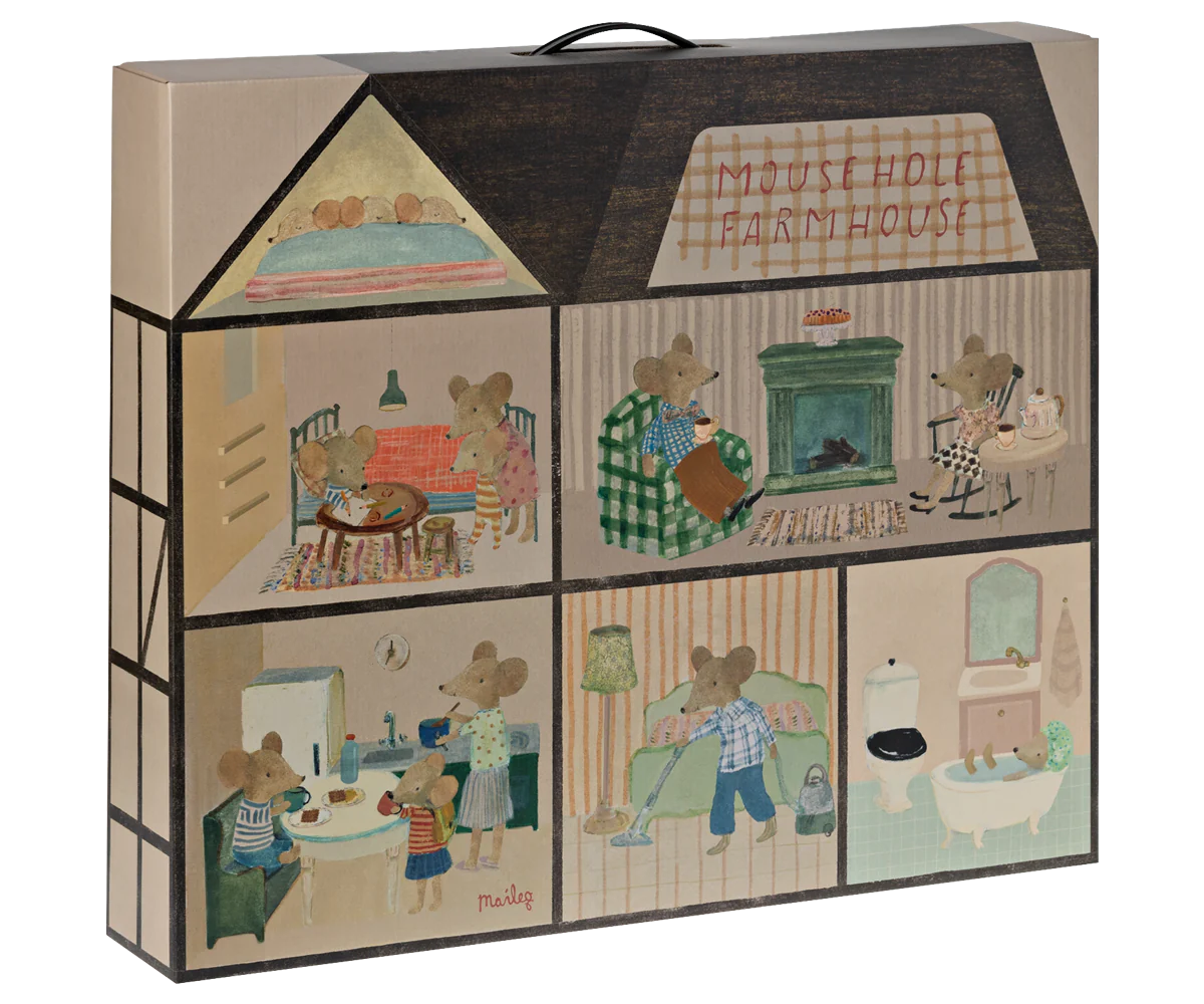 Mouse Hole Farmhouse | Maileg Dollhouse