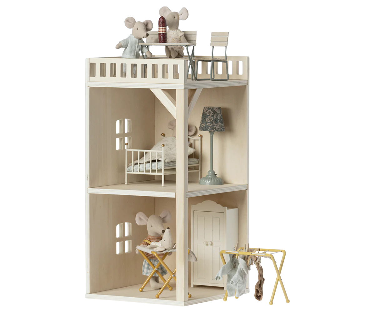 Mouse Hole Farmhouse Annex | Maileg Dollhouse