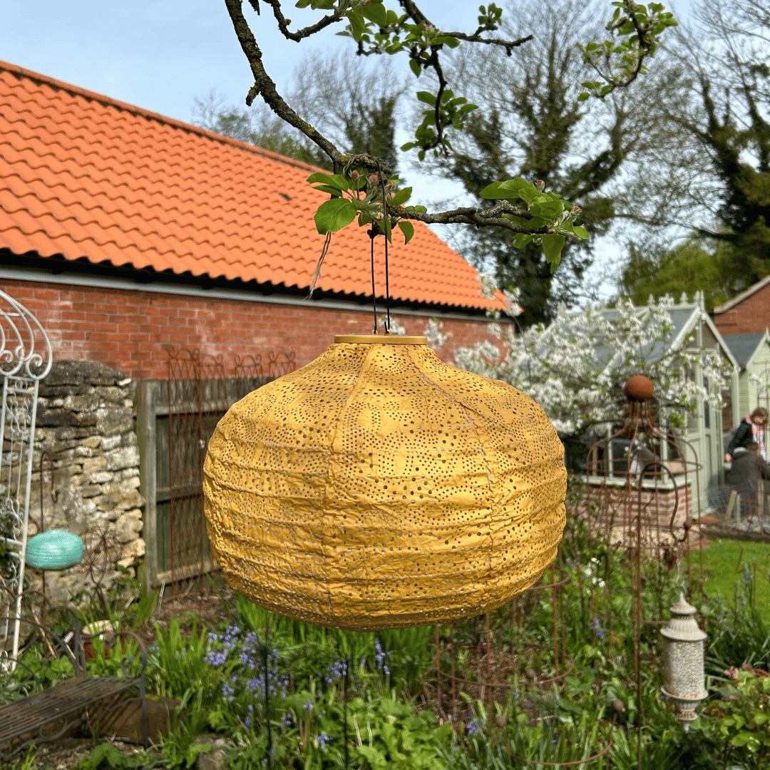 Hanging Lantern Solar Light - Pumpkin Yellow