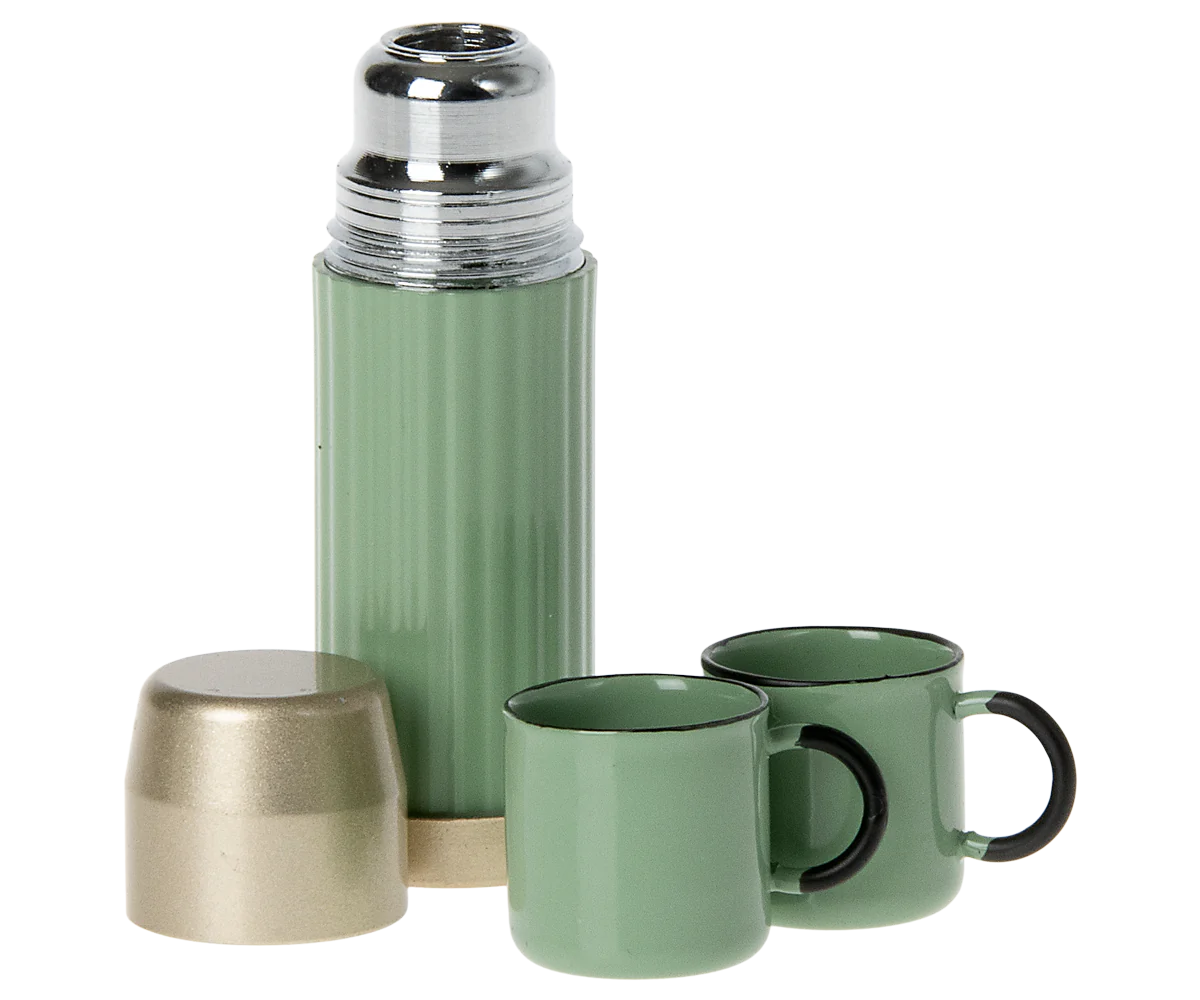 Maileg Thermos and cups - Mint | Dollhouse Miniatures